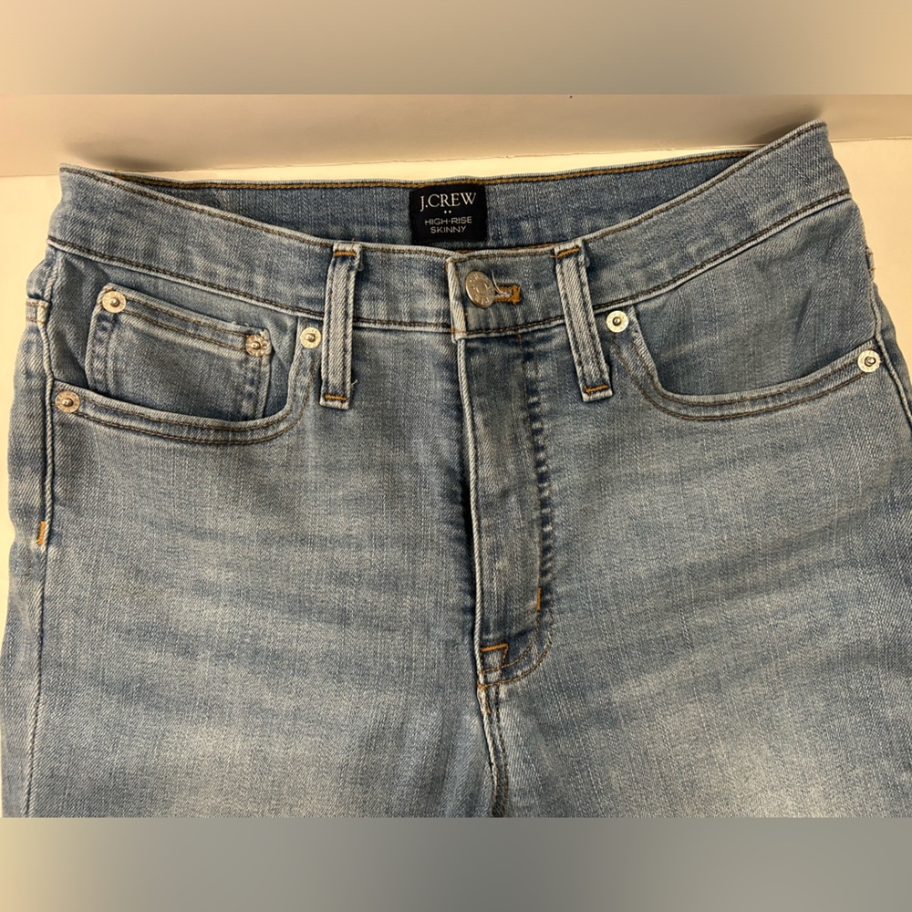 J CREW Women's High Rise Skinny Light Wash Jeans Size 27 - Picture 3 of 12